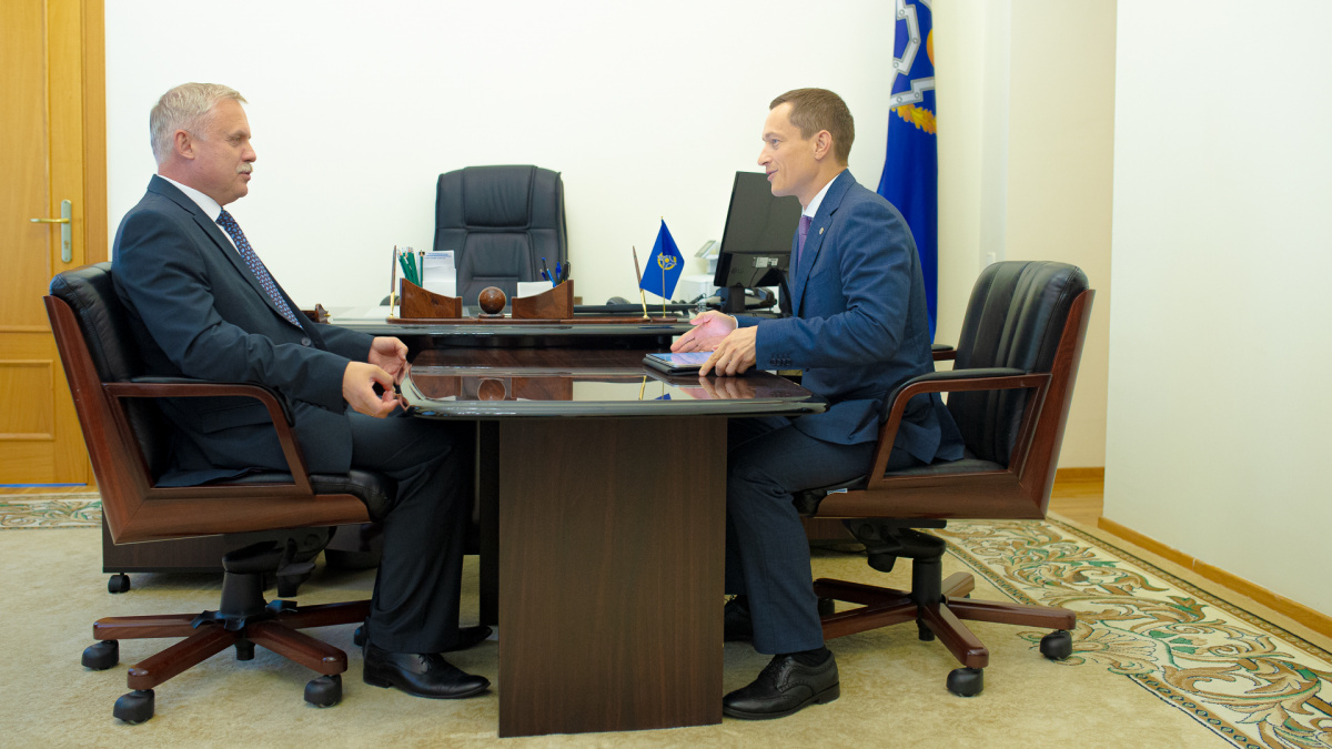 Состоялась рабочая встреча Генерального секретаря ОДКБ Станислава Зася с Ответственным секретарем-руководителем Секретариата Парламентской Ассамблеи ОДКБ Сергеем Поспеловым Состоялась рабочая встреча Генерального секретаря ОДКБ Станислава Зася с Ответственным секретарем-руководителем Секретариата Парламентской Ассамблеи ОДКБ Сергеем Поспеловым