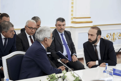 Глава МИД Армении Арарат Мирзоян заявил, что у него сложились прекрасные отношения с Генеральным секретарем ОДКБ Имангали Тасмагамбетовым Глава МИД Армении Арарат Мирзоян заявил, что у него сложились прекрасные отношения с Генеральным секретарем ОДКБ Имангали Тасмагамбетовым