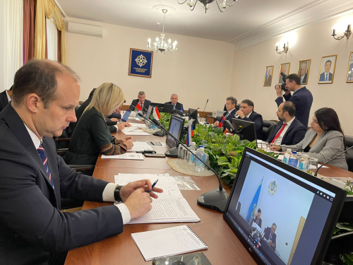 В Секретариате ОДКБ состоялись консультации руководителей пресс-служб (информационных подразделений) министерств иностранных дел государств – членов ОДКБ В Секретариате ОДКБ состоялись консультации руководителей пресс-служб (информационных подразделений) министерств иностранных дел государств – членов ОДКБ