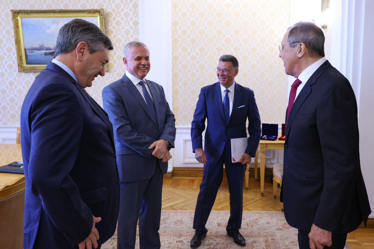В Москве состоялась встреча Генерального секретаря ОДКБ Станислава Зася с Министром иностранных дел России Сергеем Лавровым