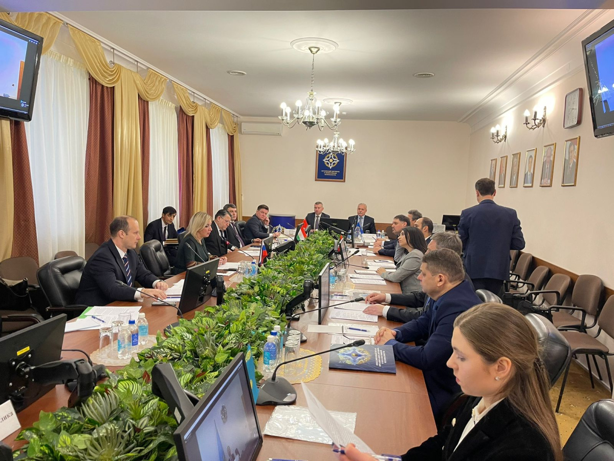 В Секретариате ОДКБ состоялись консультации руководителей пресс-служб (информационных подразделений) министерств иностранных дел государств – членов ОДКБ В Секретариате ОДКБ состоялись консультации руководителей пресс-служб (информационных подразделений) министерств иностранных дел государств – членов ОДКБ