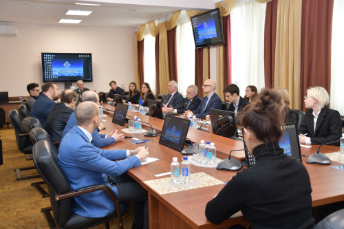 В Секретариате ОДКБ прошел образовательный семинар по вопросам евразийской безопасности