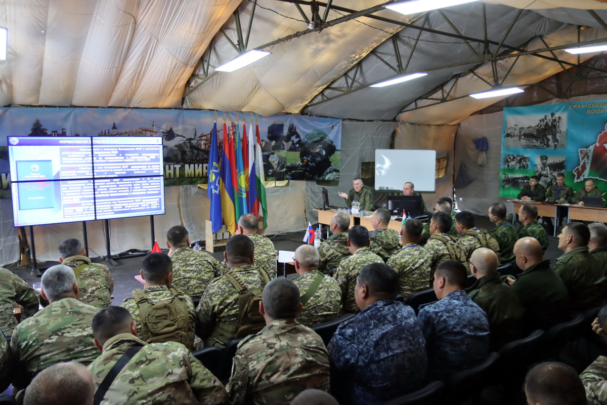 Вопросы организации управления и слаживания Командования КСОР ОДКБ отработаны в ходе учений в Беларуси
