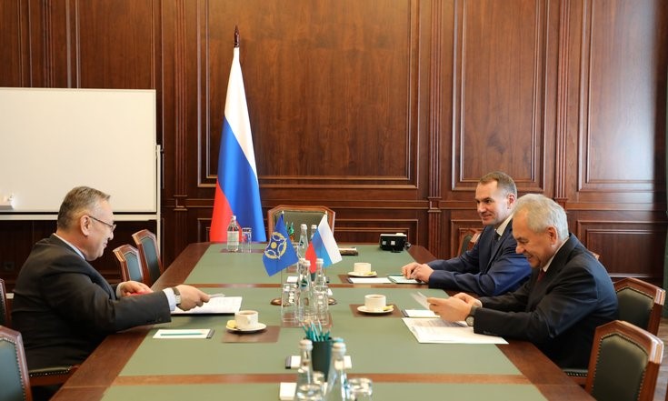 Генеральный секретарь ОДКБ Таалатбек Масадыков встретился с Секретарем Совета Безопасности России Сергеем Шойгу