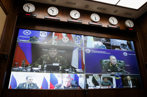 Военный комитет ОДКБ обсудил в режиме видеоконференции вопросы развития военного сотрудничества государств – членов Организации Договора о коллективной безопасности Военный комитет ОДКБ обсудил в режиме видеоконференции вопросы развития военного сотрудничества государств – членов Организации Договора о коллективной безопасности