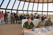 Во время наблюдения на активной фазой учения слева направо: начальник Объединенного штаба ОДКБ генерал-лейтенант Александр Студеникин, первый заместитель министра обороны Республики Казахстан - начальник Генерального штаба ВС РК генерал-полковник Сакен Жасузаков, Председатель КНБ РК Нуртай Абыкаев.
