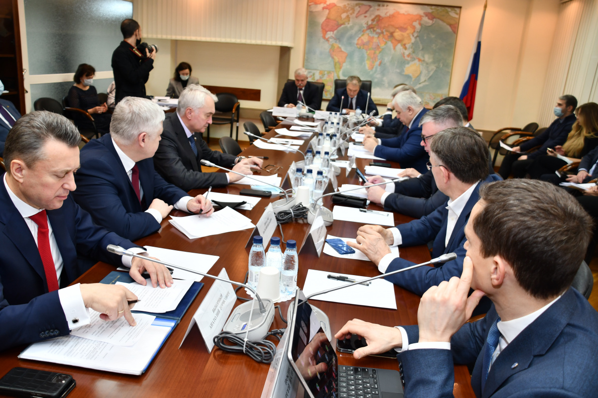 Генеральный секретарь ОДКБ выступил на заседании Комитета по делам СНГ Государственной думы России  