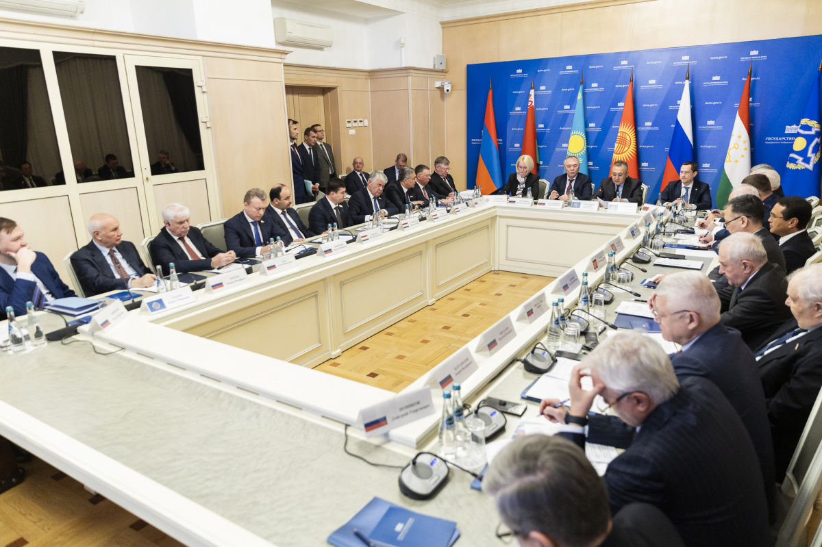 Генеральный секретарь ОДКБ Таалатбек Масадыков выступил на Пятом совещании председателей комитетов (комиссий) парламентов государств - членов ОДКБ, к предмету ведения которых относятся вопросы международных отношений, обороны и безопасности