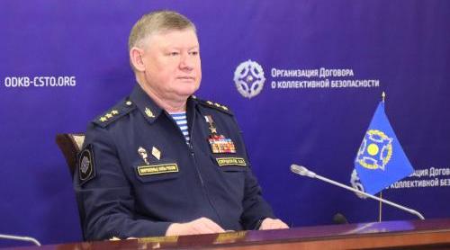 Брифинг начальника Объединенного штаба ОДКБ Андрея Сердюкова Брифинг начальника Объединенного штаба ОДКБ Андрея Сердюкова