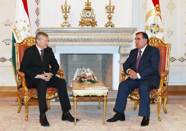 Н.Бордюжа и Э.Рахмон.jpg